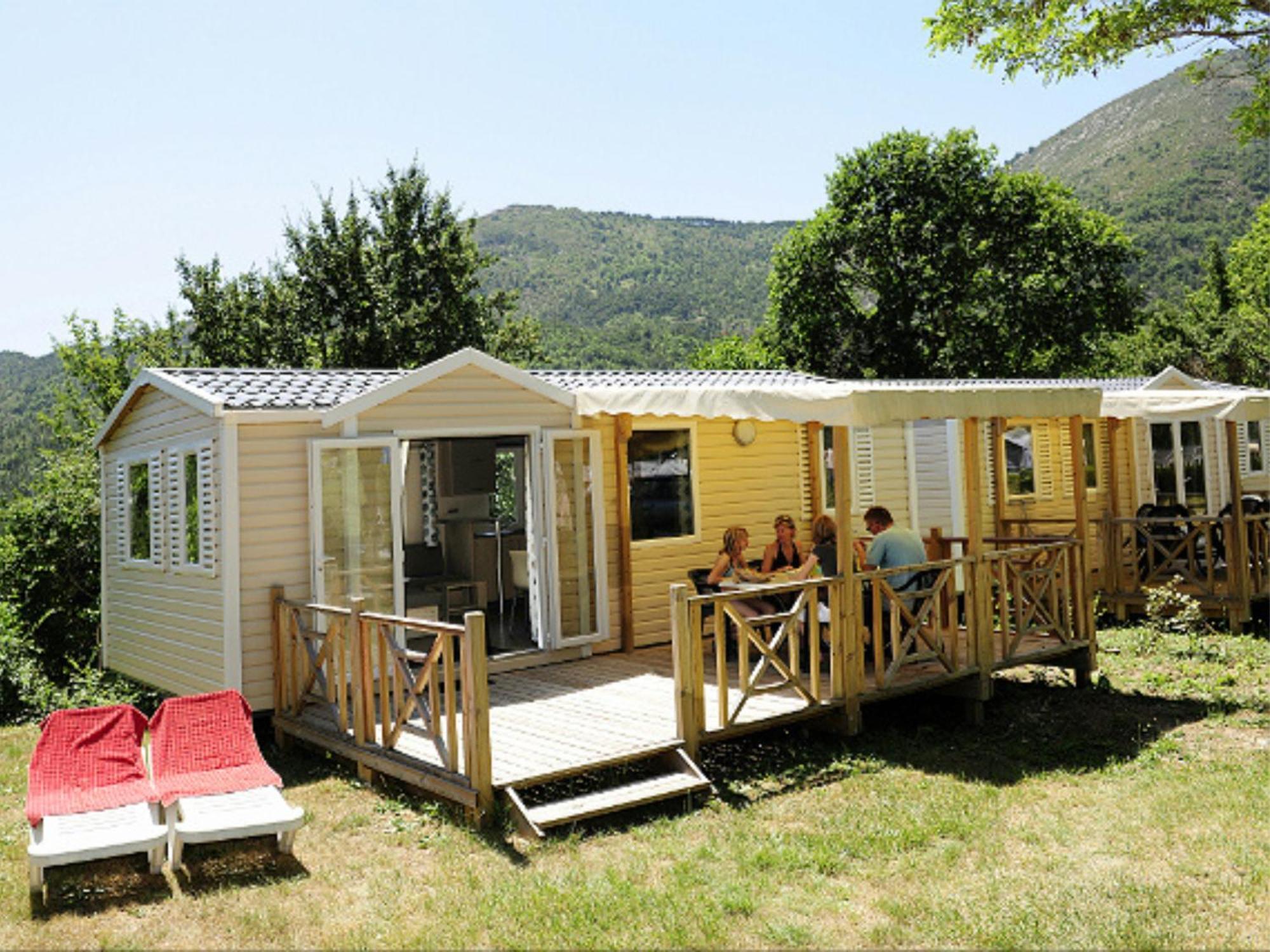 Rcn Les Collines De Camping 4*